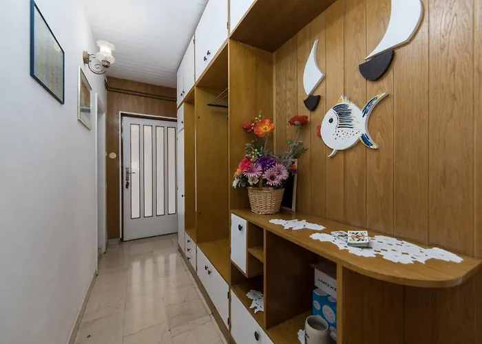 With Parking Space - 15375 公寓 *